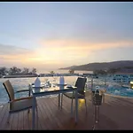 Beach Front Patong Phuket Penthouse Family