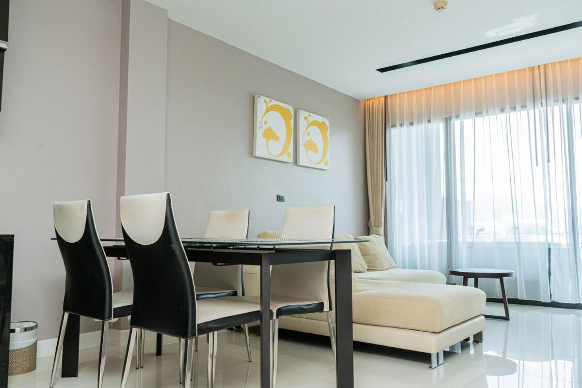 Appartamento Front Phuket Penthouse Family Patong