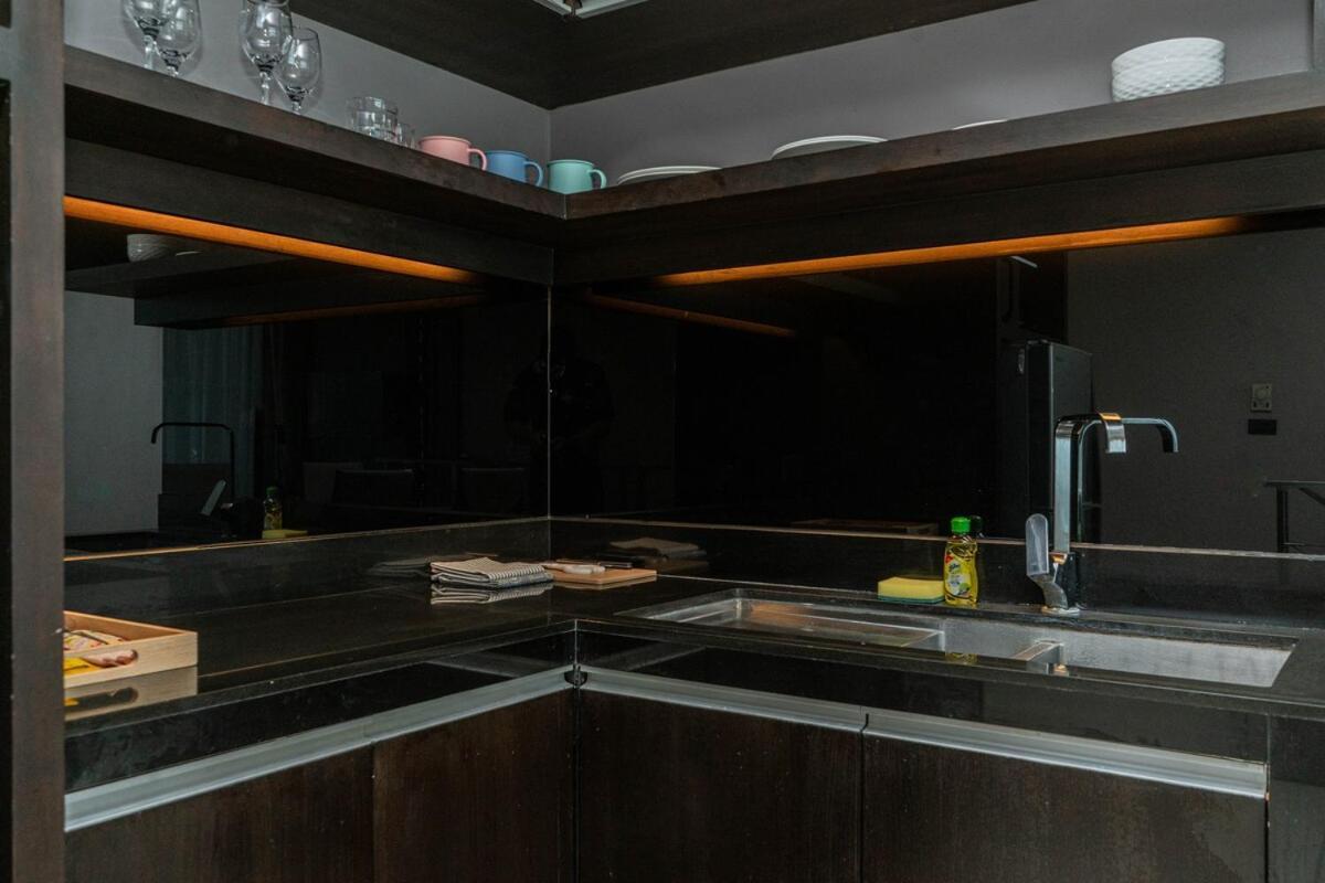 Appartamento Front Phuket Penthouse Family